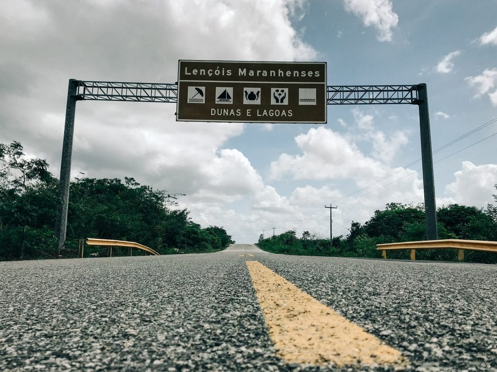 maranhao-brasil-br-402-placa-lencois-1024x768.jpg